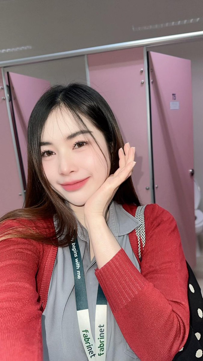 ส้มจี๊ด.... tweet media