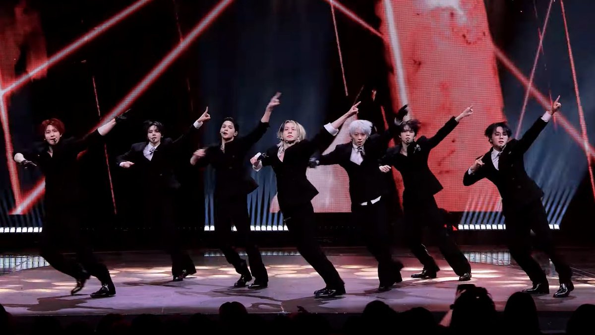 .& ݁˖ 𝗱𝗲𝗲𝗿 .☘︎ ݁˖ tweet media