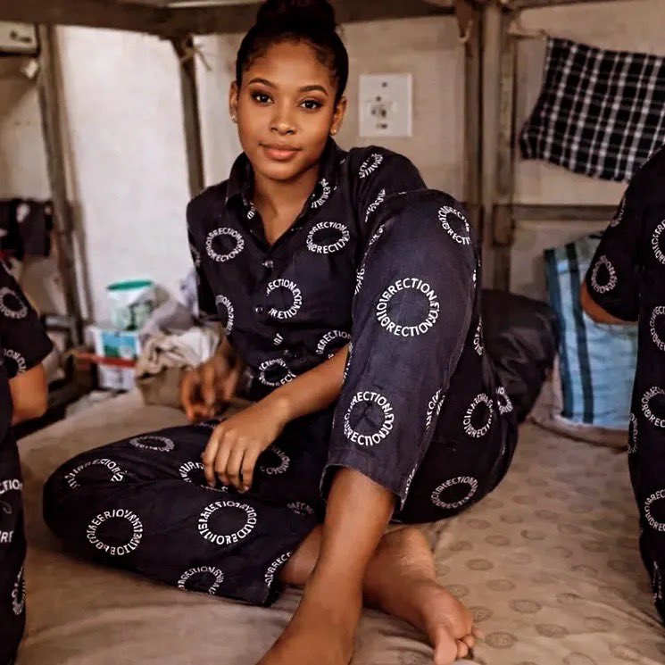 Blackbone🧡💙💚 tweet media