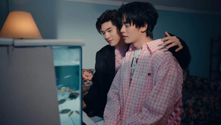 For POR SUPPAKARN ❄️ tweet media