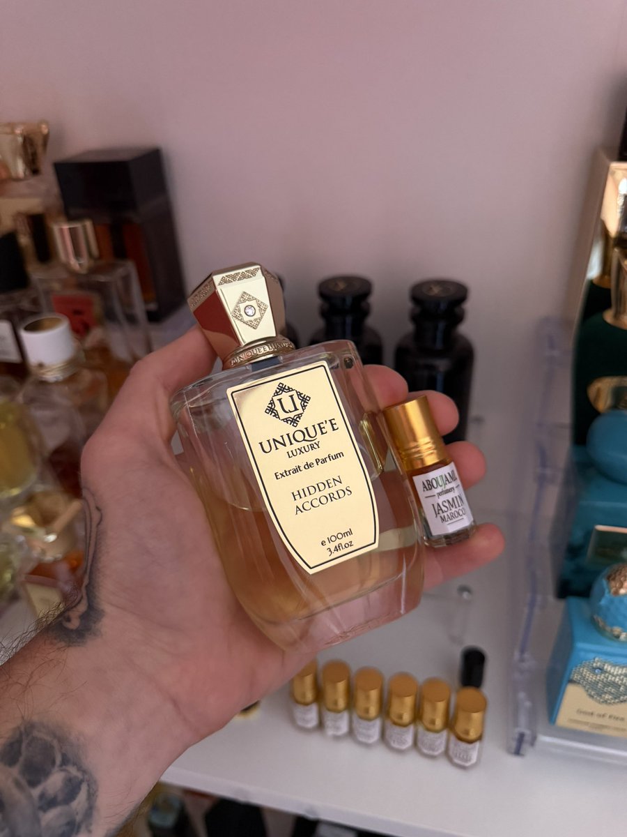 Rb.fragrance tweet media