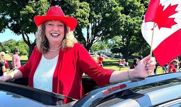 Holly Doan tweet media