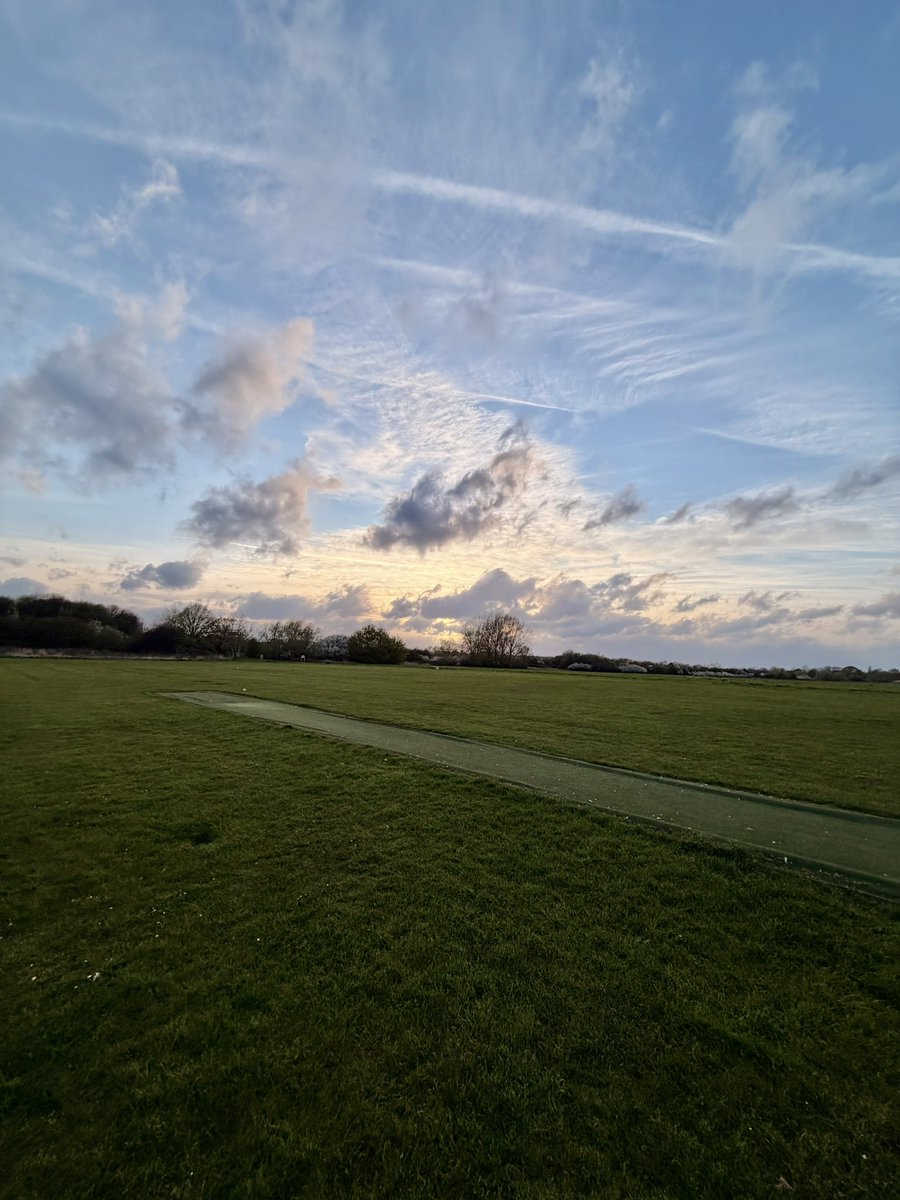 Vipin Tiwari tweet media