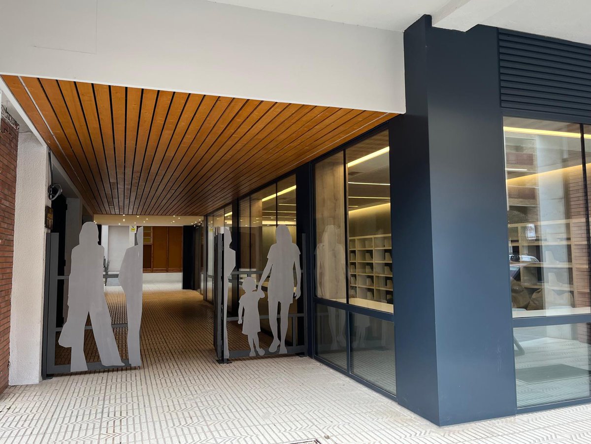 bibliotequeslle's tweet photo. 📚✨Aquest mes d'abril les #BibliotequesLleida anem d'inauguració!

📍17/4 - Juncosa de les Garrigues (17.30 h)
📍18/4 - Alpicat (17 h)
📍24/4 - La Pobla de Segur (13 h)

👏👏Moltes felicitats!!

@bibliotequescat https://t.co/FxYtcVYHGz