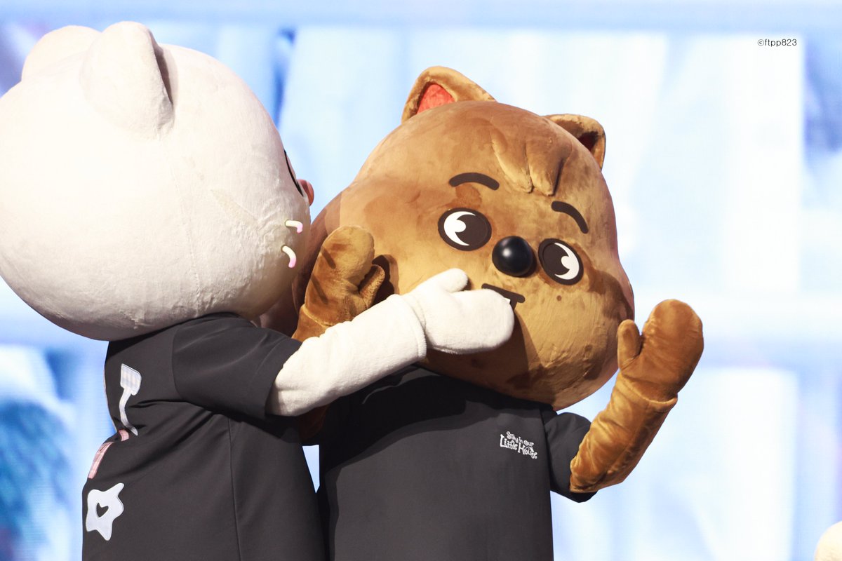 ftpp823's tweet photo. 장난꾸러기>< https://t.co/NGwKQgHSLc