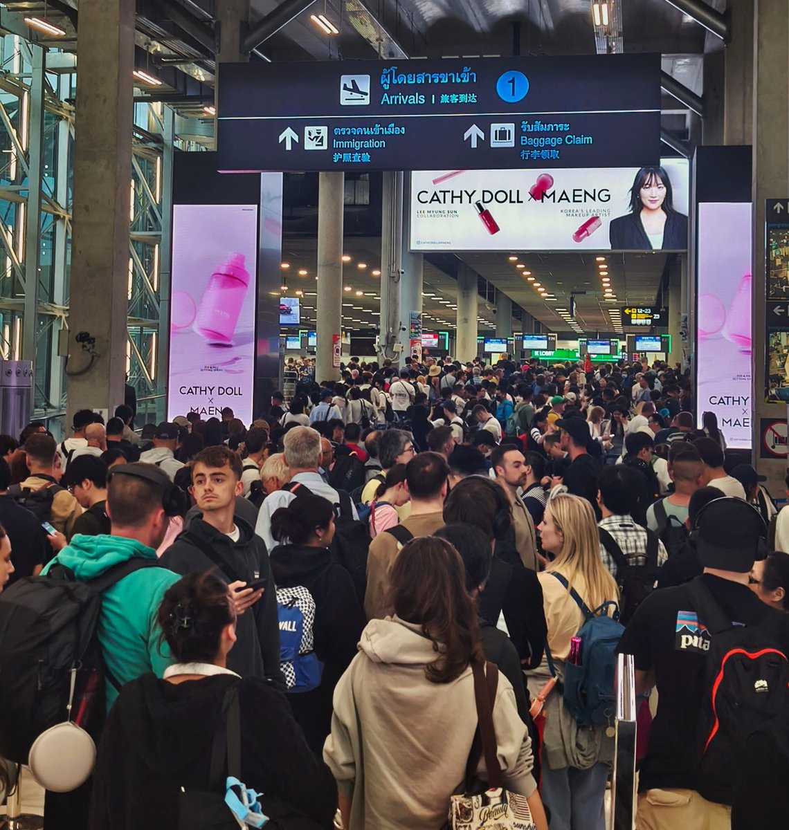 แบดแด๊ดดี้วอลเล่ย์ tweet media