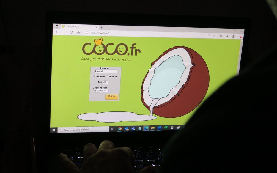 XLaBete's tweet image. Le couple détenait plus de 14 000 fichiers pédopornographiques téléchargés sur le site de rencontres Coco : deux hommes condamnés dans l’#Orne
#Pedopornographie
leparisien.fr/faits-divers/l…