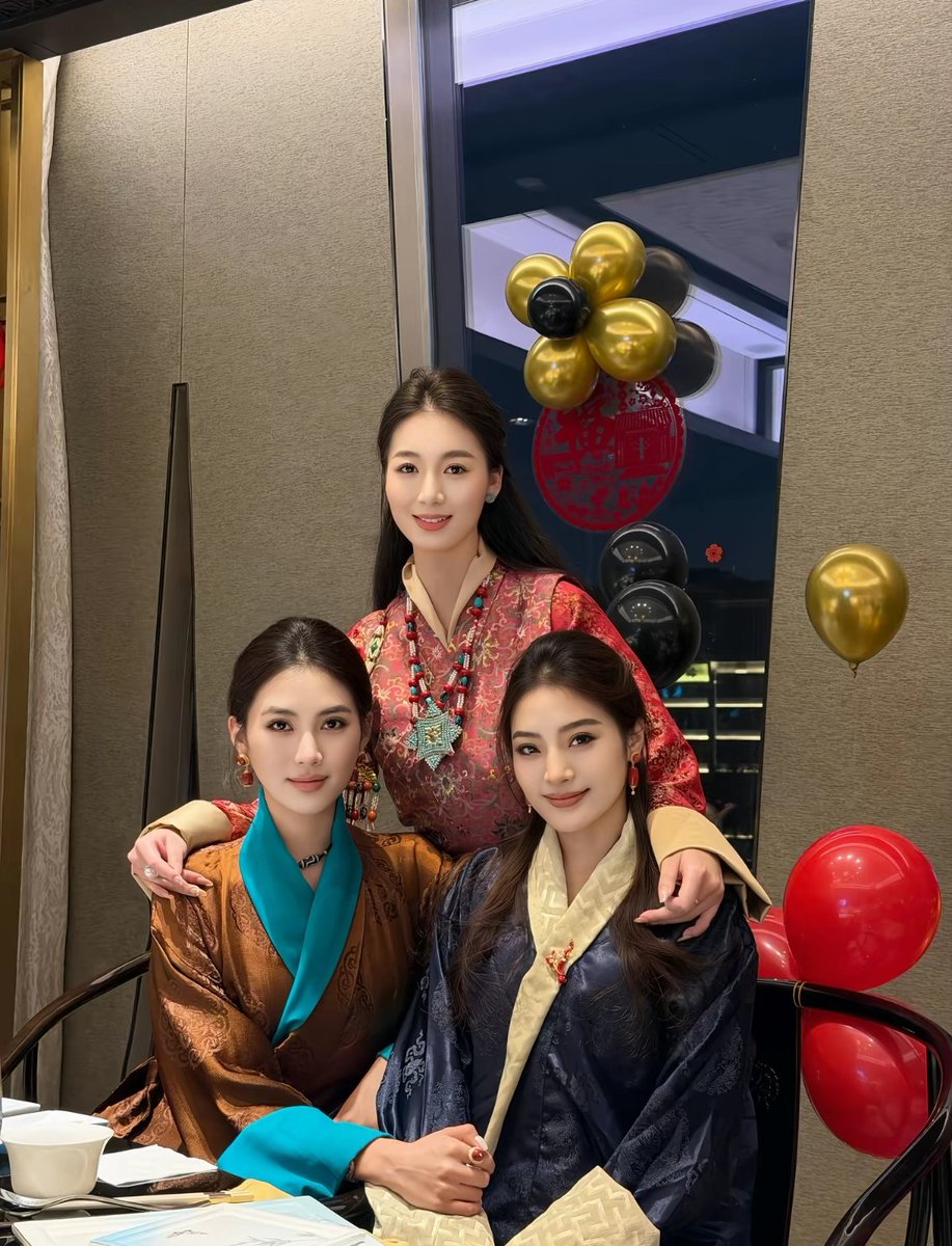 我在西藏 tweet media