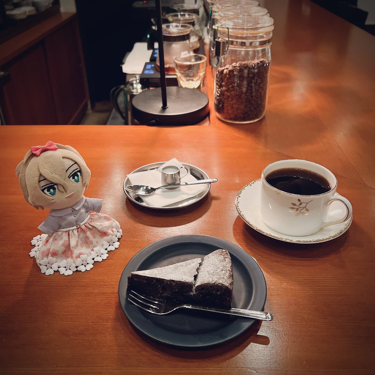 ばにら。 tweet media