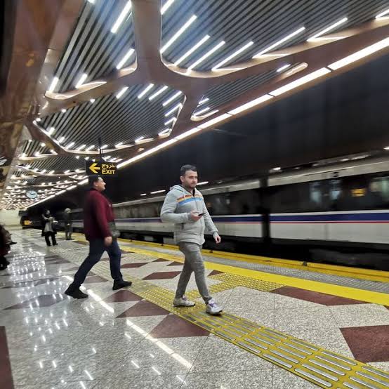 Mahboobeh tweet media