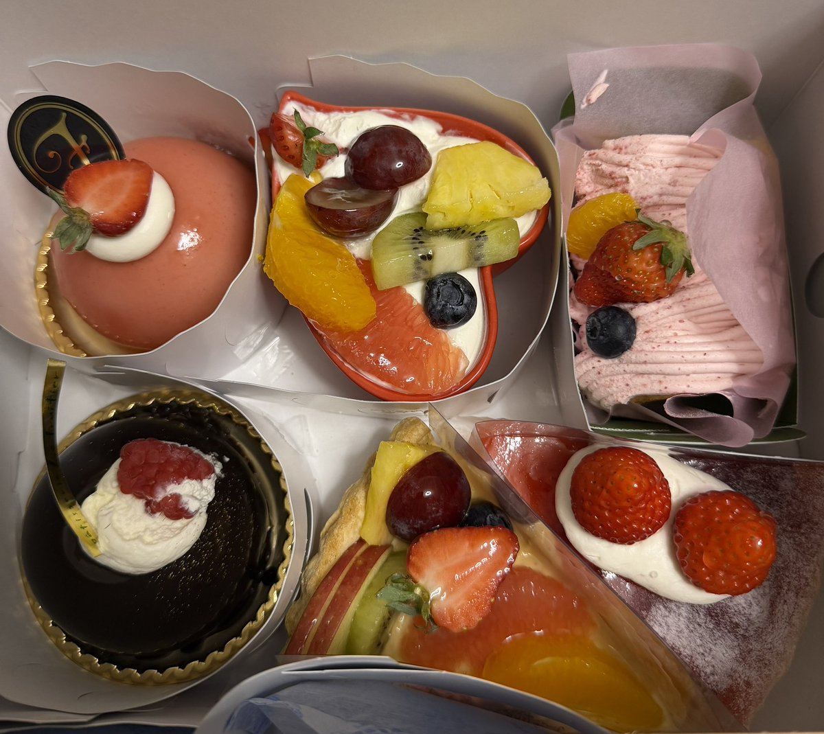 とっしぃ(コナ&ハニー) tweet media