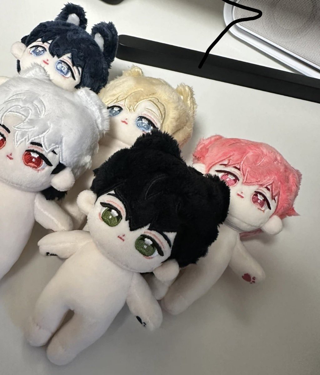 팔아요 tweet media