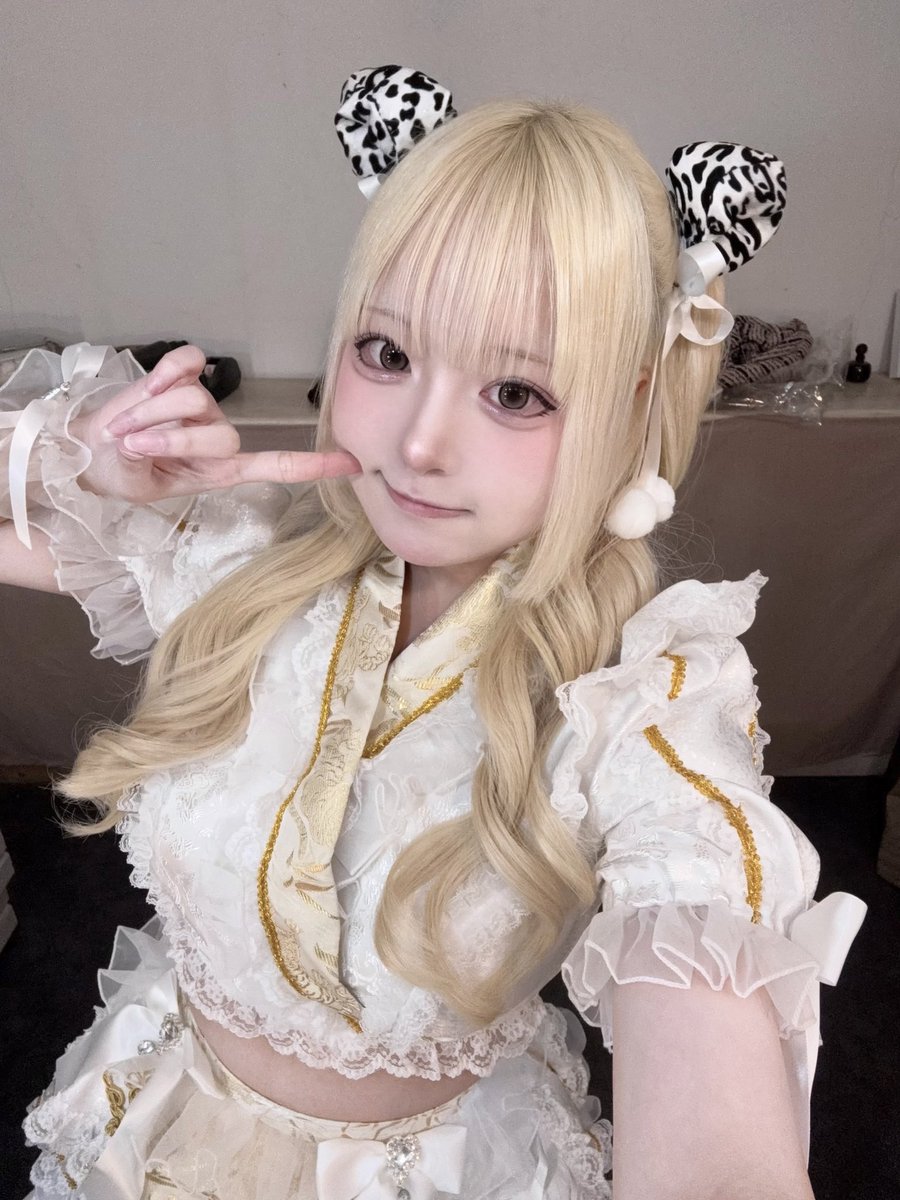 나리 tweet media