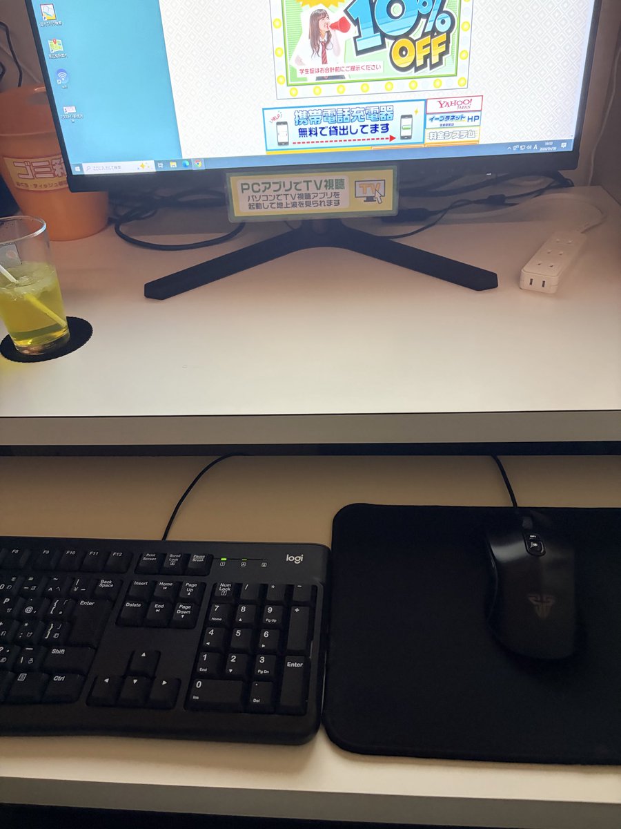 d4i_5 tweet media