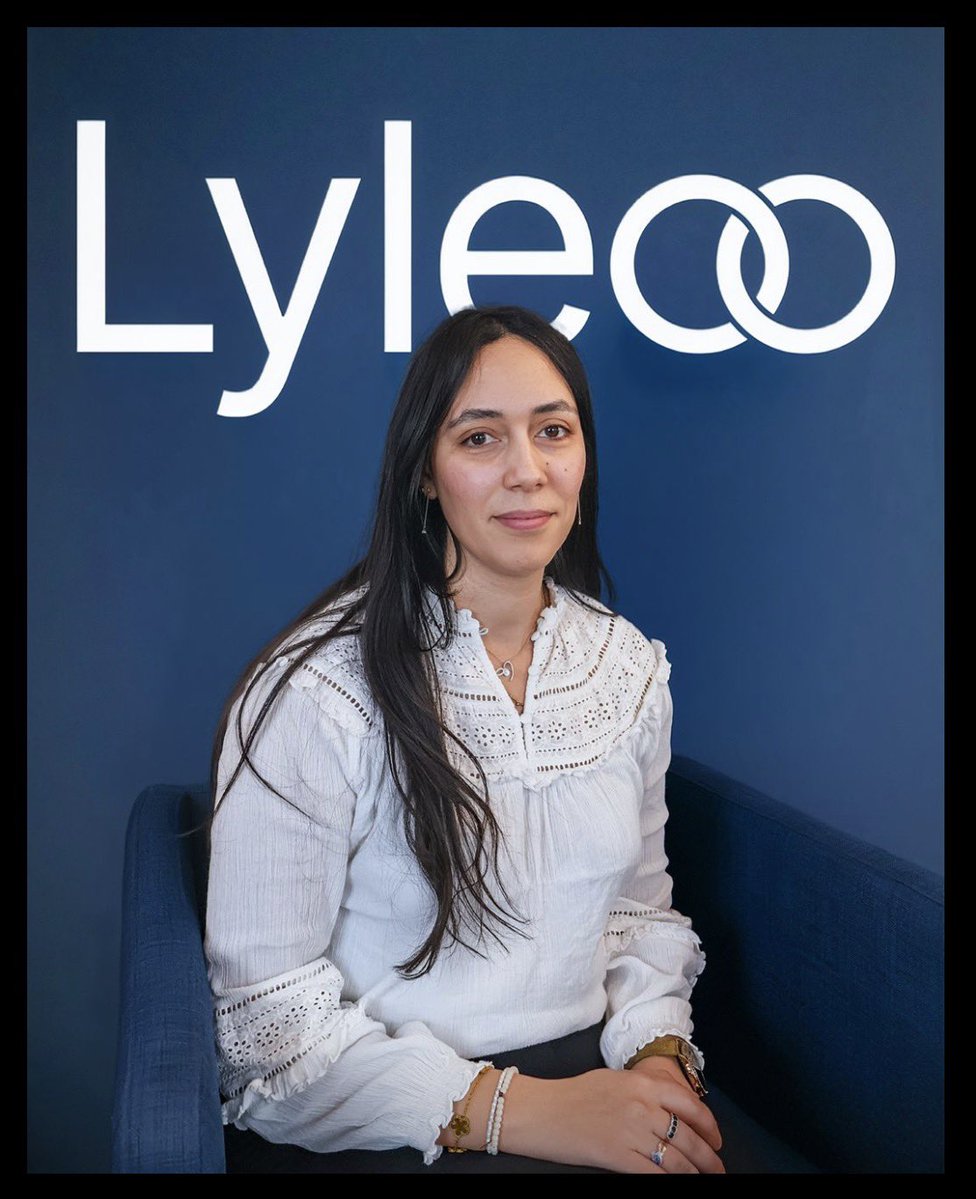 LyleooSolution's tweet image. 1/

Pour une #StartUp, le #Dev de qualité, c’est indispensable !

Notre équipe tech s'agrandit.

Nous accueillons Soukaina, développeuse fullstack, qui rejoint notre pôle développement. 

Sportive dans l'âme, elle nage aussi bien dans le code que dans sa vie personnelle 😉.