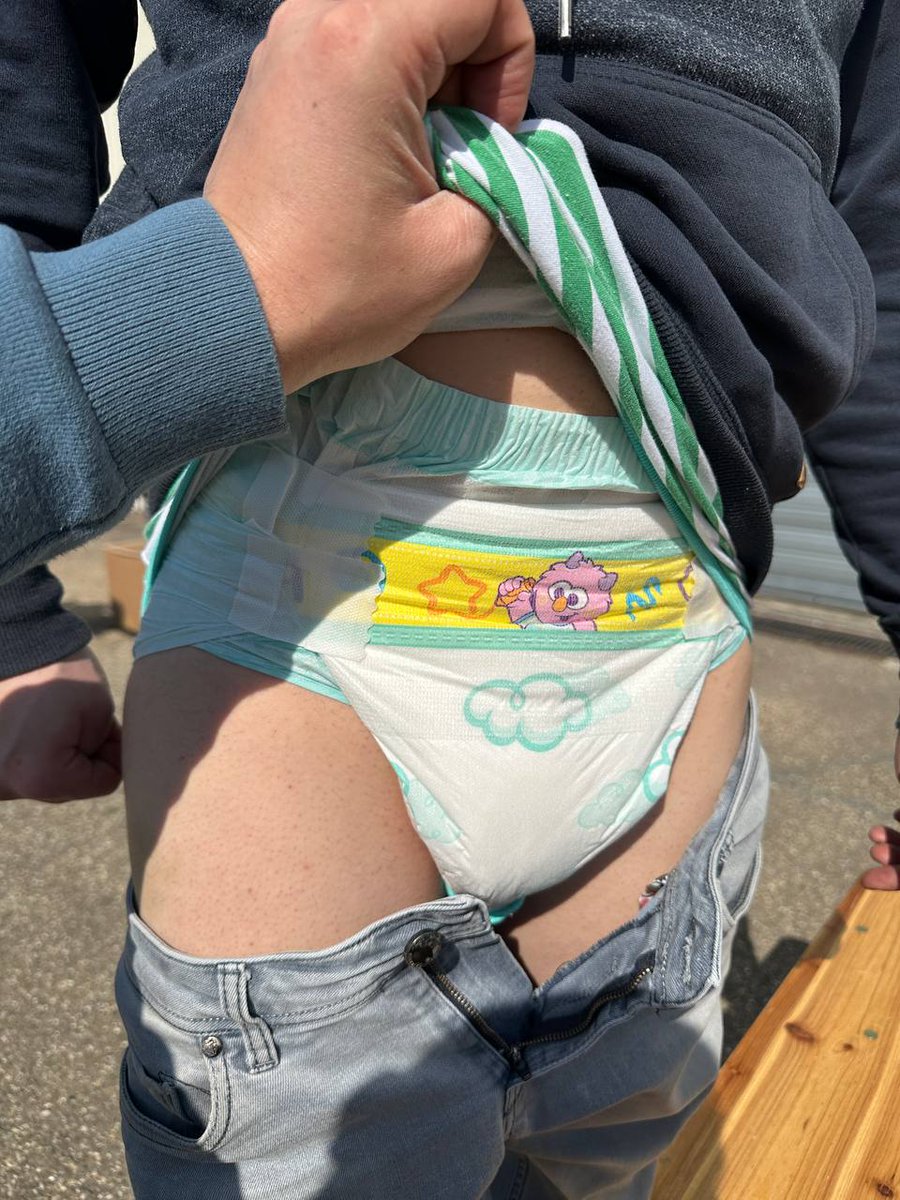 LilQTboy tweet media