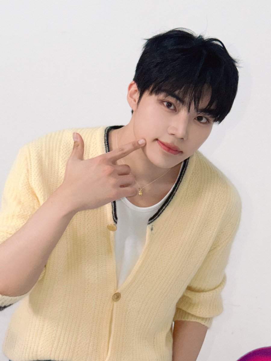 jun tweet media