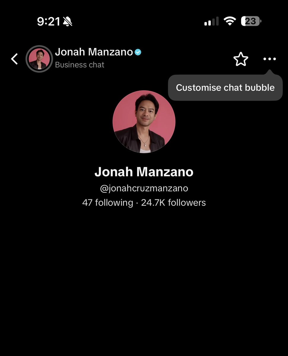 jonah_manzano's tweet image. New on TikTok 📩

DMs just got a fresh upgrade — you can now customise your chat bubble style.

Here’s what you can do:
•Choose different bubble designs for your messages
•Apply it across all your chats instantly
•Pick from fun styles and characters

Available styles include: