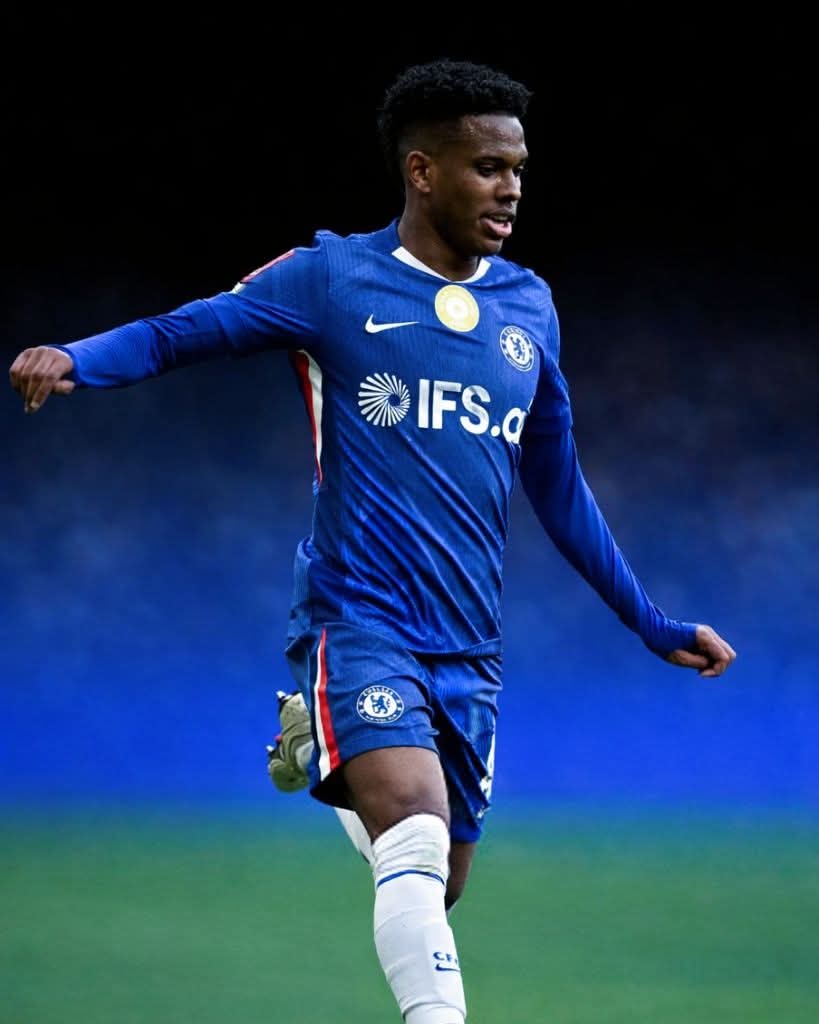 EYE-WITNESS tweet media