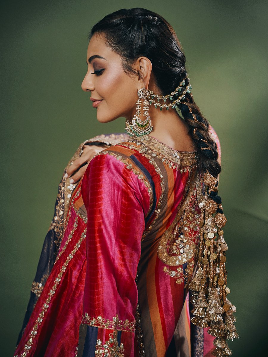 𝐊α𝗃αᥣ𝗂α𐓣 👻 tweet media