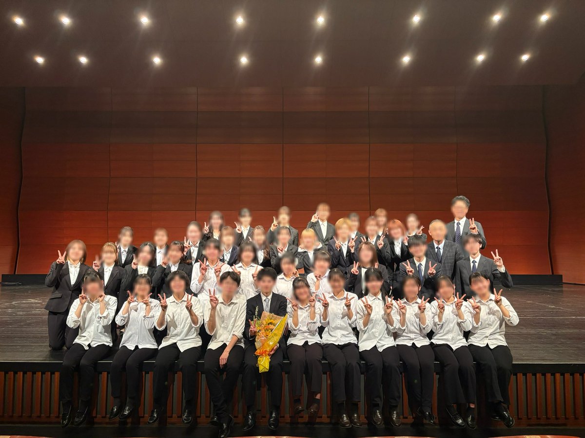mandolin_east's tweet photo. 3/27に第25回定期演奏会を行いました！ご来場くださった皆様、OBOGの皆様ありがとうございました✨️
これからも全国大会に向けて練習を重ねていきます🔥

まもなく新歓が始まります
たくさんの入部お待ちしております！ https://t.co/A6cKDhPRgy