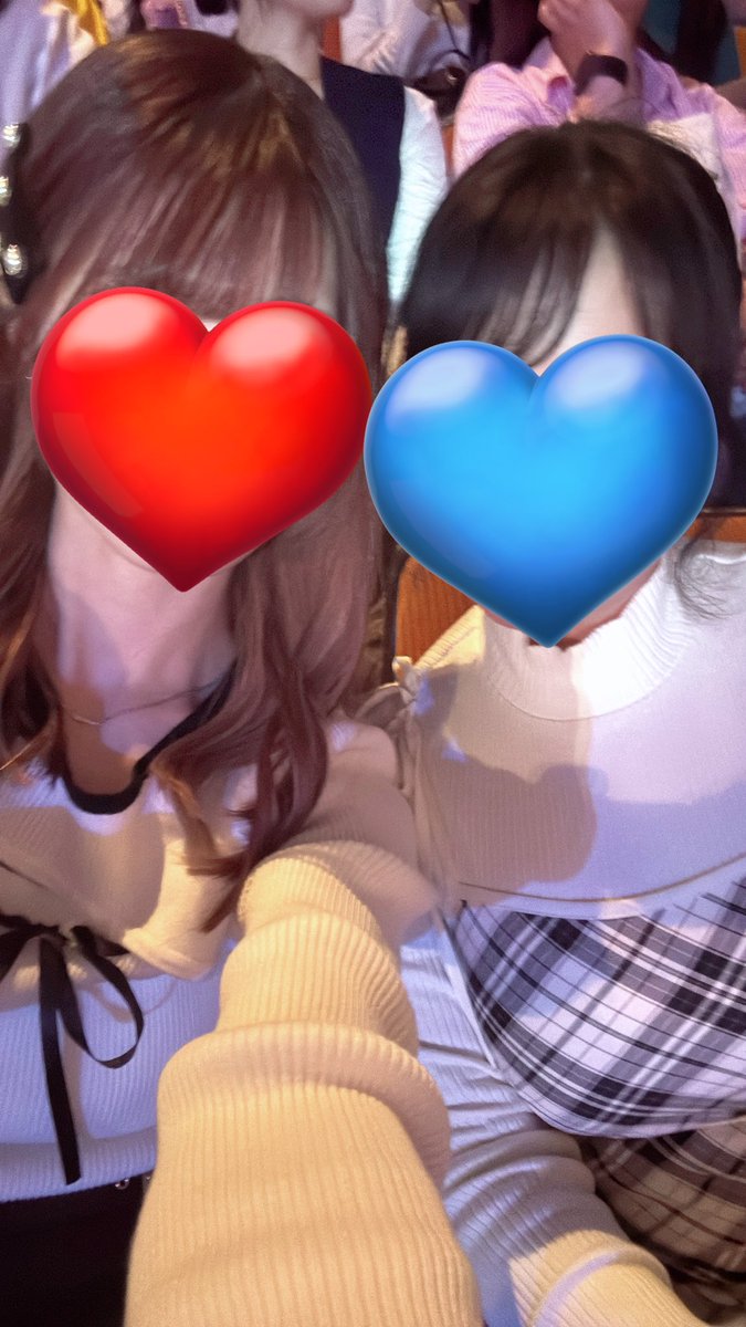 ♩ tweet media