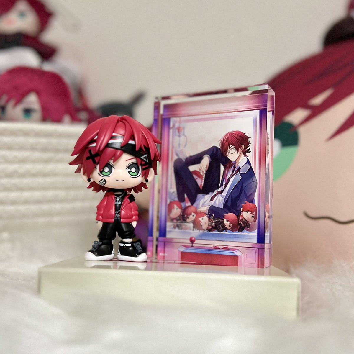 くろいろ tweet media