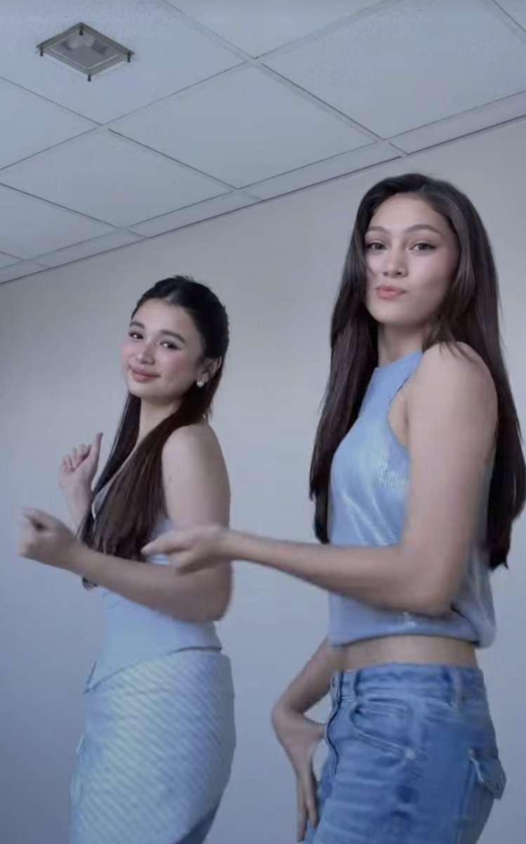 francine🩷 tweet media