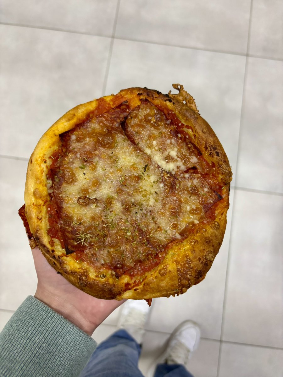 Olivia Gutierez tweet media