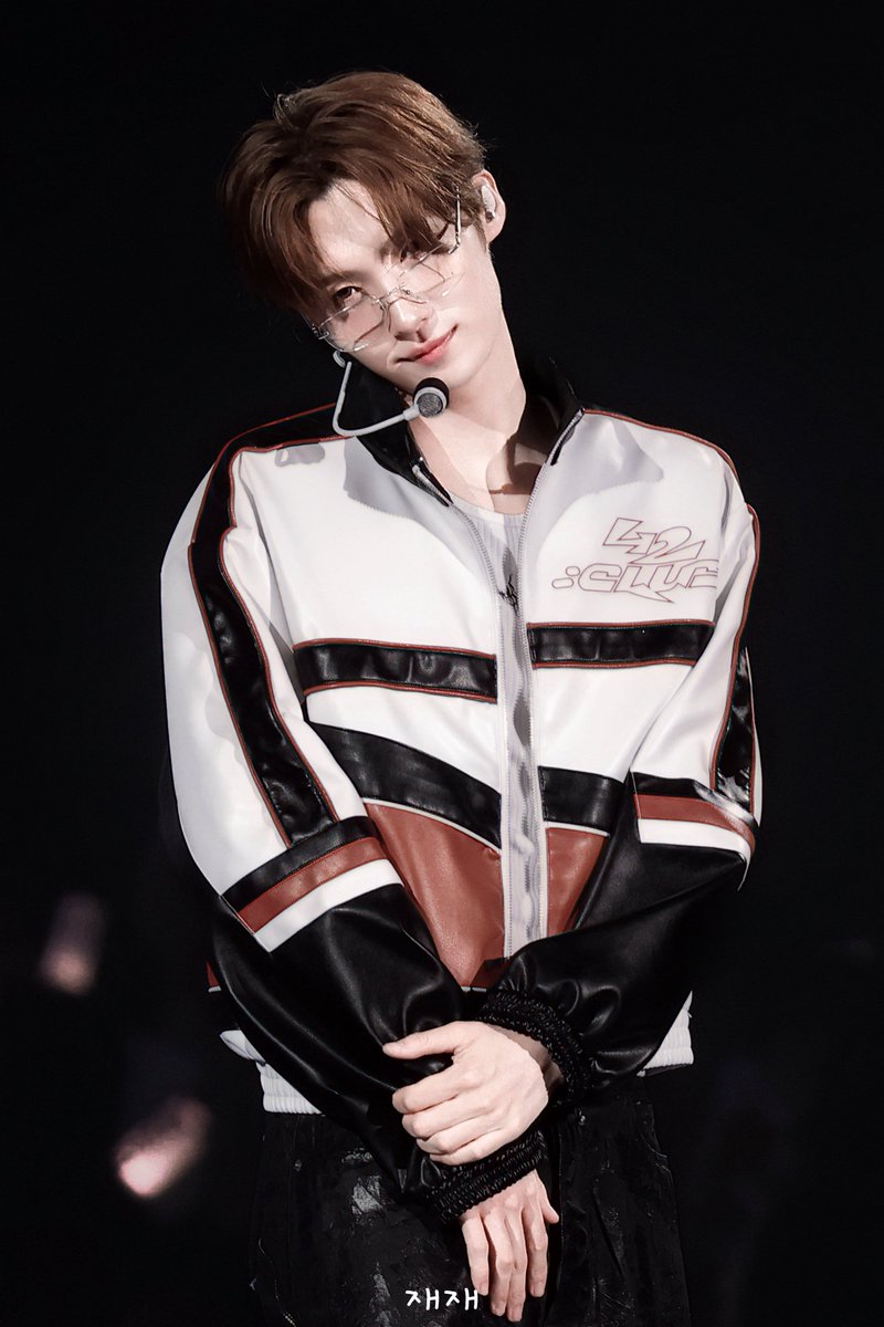 단팥빵 tweet media