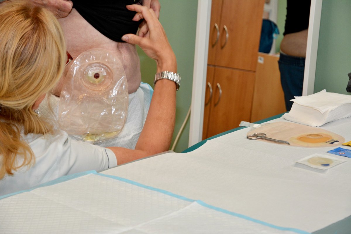 Fakultní Thomayerova nemocnice tweet media