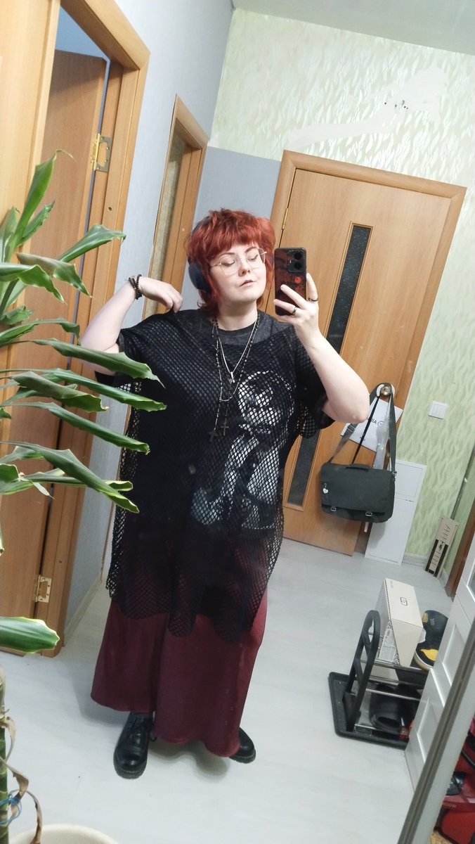 Richi Dreiton🖤лисья морда tweet media