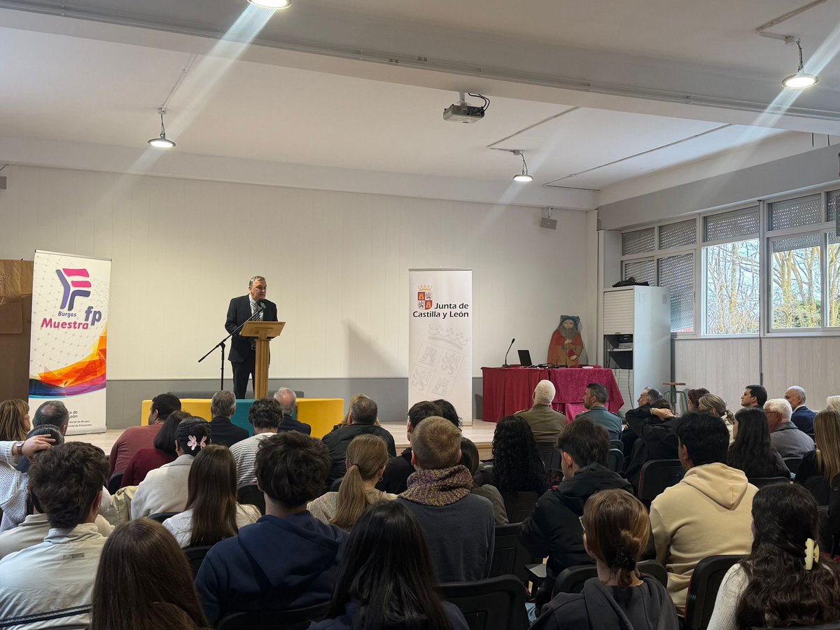 PP Ayuntamiento de Burgos tweet media