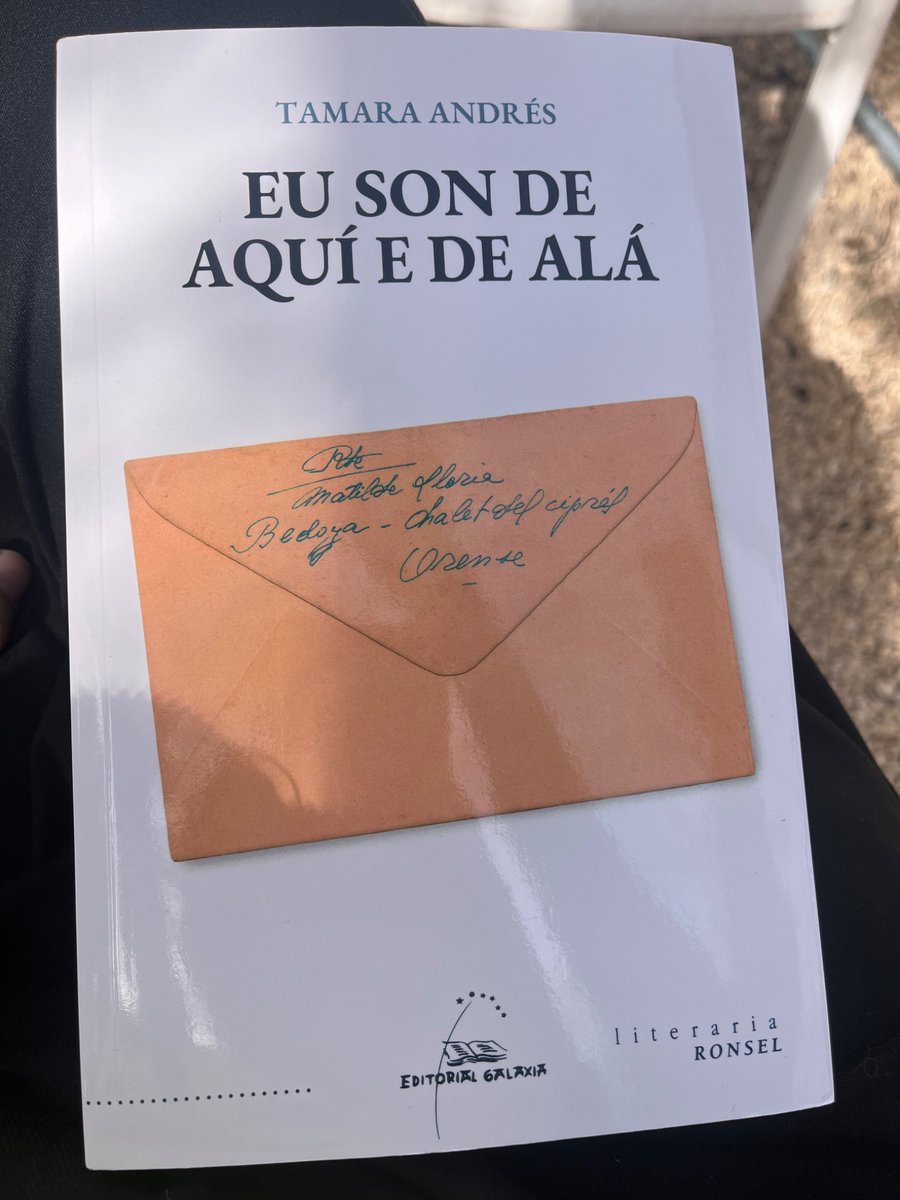 aguesuttree's tweet photo. Eu son de aquí e de alá, de Tamara Andrés, sobre la poeta valenciana Matilde Llòria https://t.co/LzXxAd9Osf