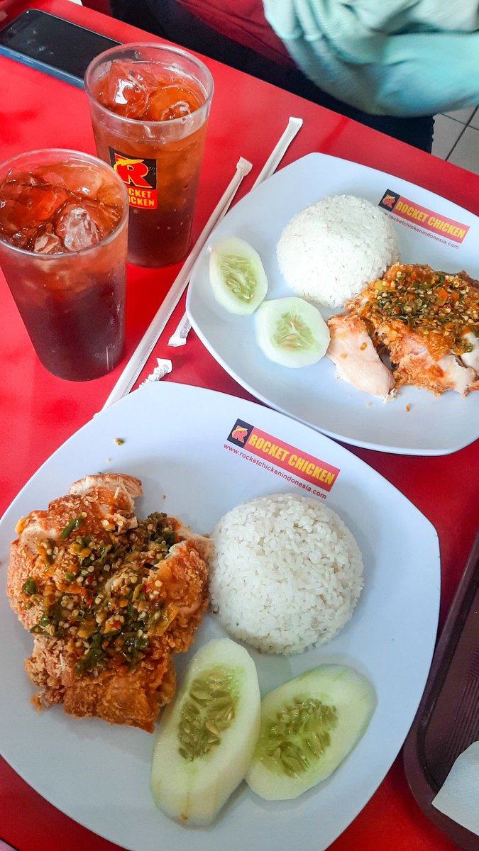 pipip🇸🇩 tweet media