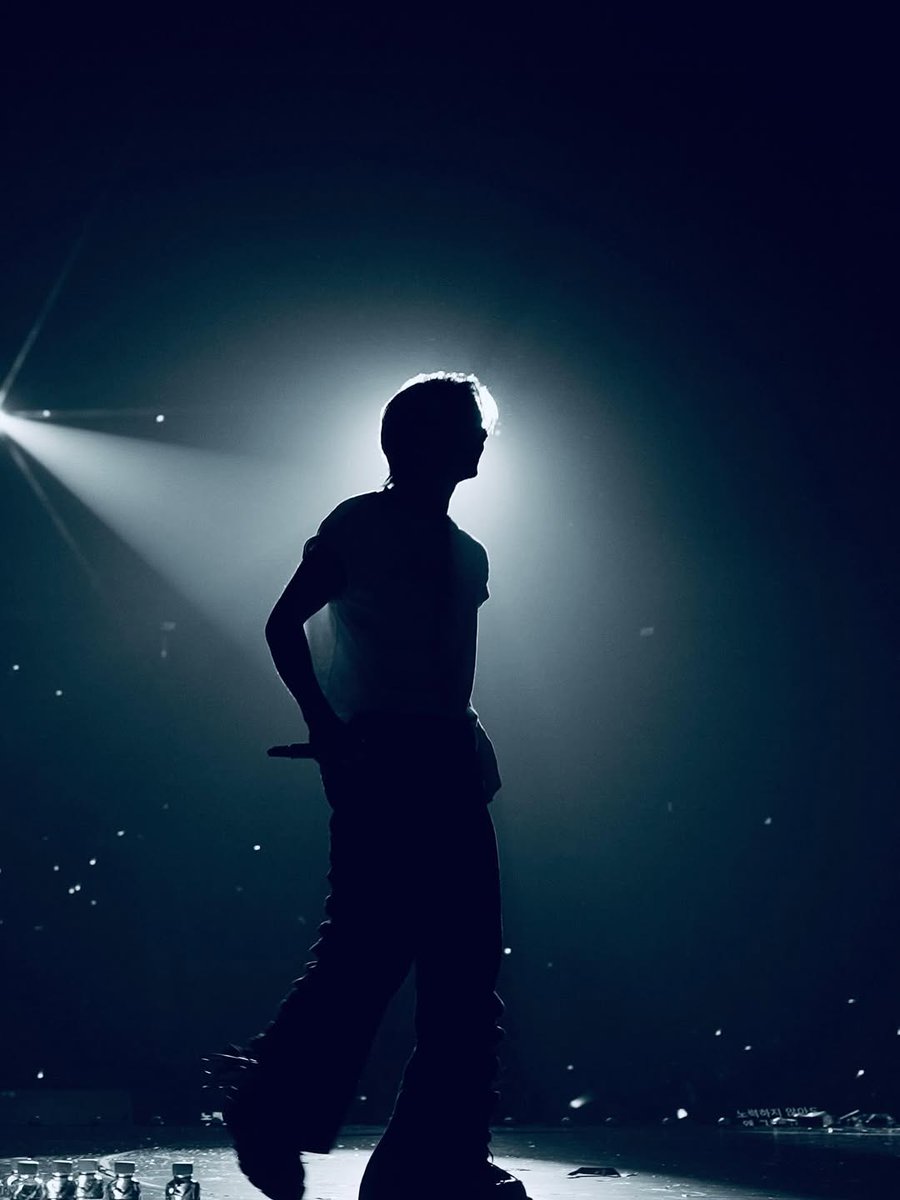 wwmarktuan's tweet image. Photographer Natfilm shared pics of Mark Tuan Silhouette Fancon Macau on ig 📸 (1/5)

#MarkTuan #段宜恩
@marktuan @DNAmngmnt

instagram.com/p/DW3hlWJj2Tg/…