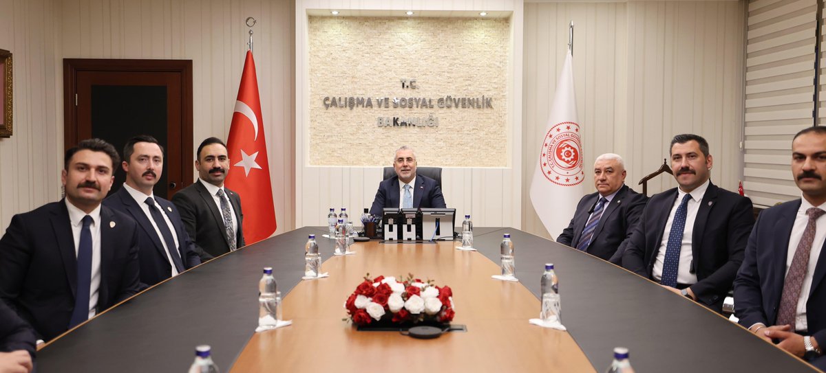 Prof. Dr. Vedat Işıkhan tweet media