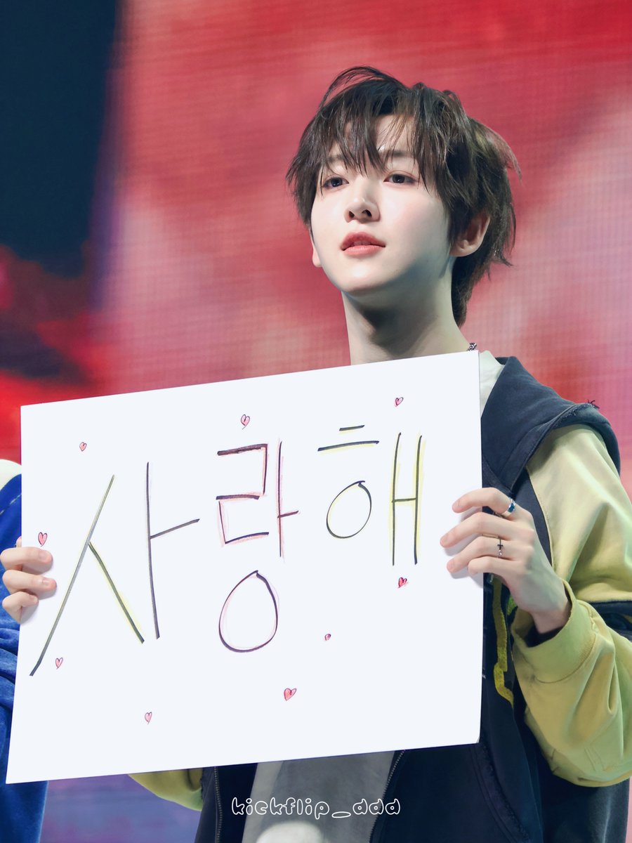 🐰💙 tweet media