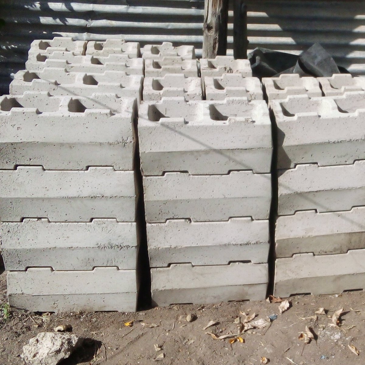 Peter Wa Interlocking blocks tweet media