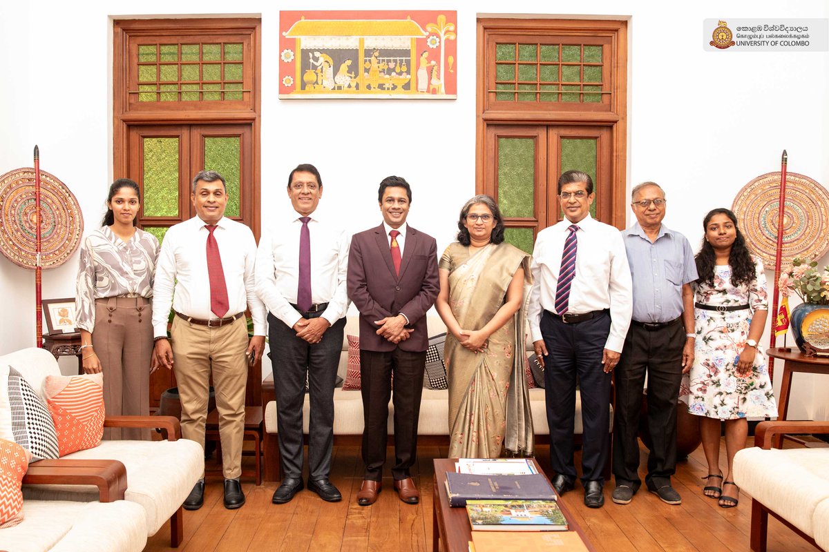 University Colombo tweet media