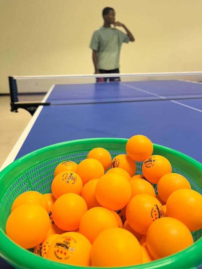 DGSVF225's tweet image. CAMP DAKAR 2026 🇨🇮

Au stade d’Ébimpé, les pongistes ivoiriens poursuivent leur préparation avec un travail axé sur la variation et la rotation des balles 🏓

Objectif : gagner en précision et en maîtrise du jeu 💪

#DGSVF #FITT