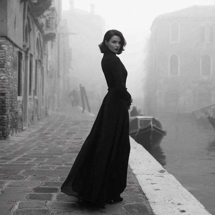 Di certe idee 
di certe voglie 
di certi desideri 
di certi progetti 
di certi bisogni 
di certi incontri 
amo la prepotenza.

Charles Baudelaire 
"I fiori del male"
#9aprile

🤍🖤