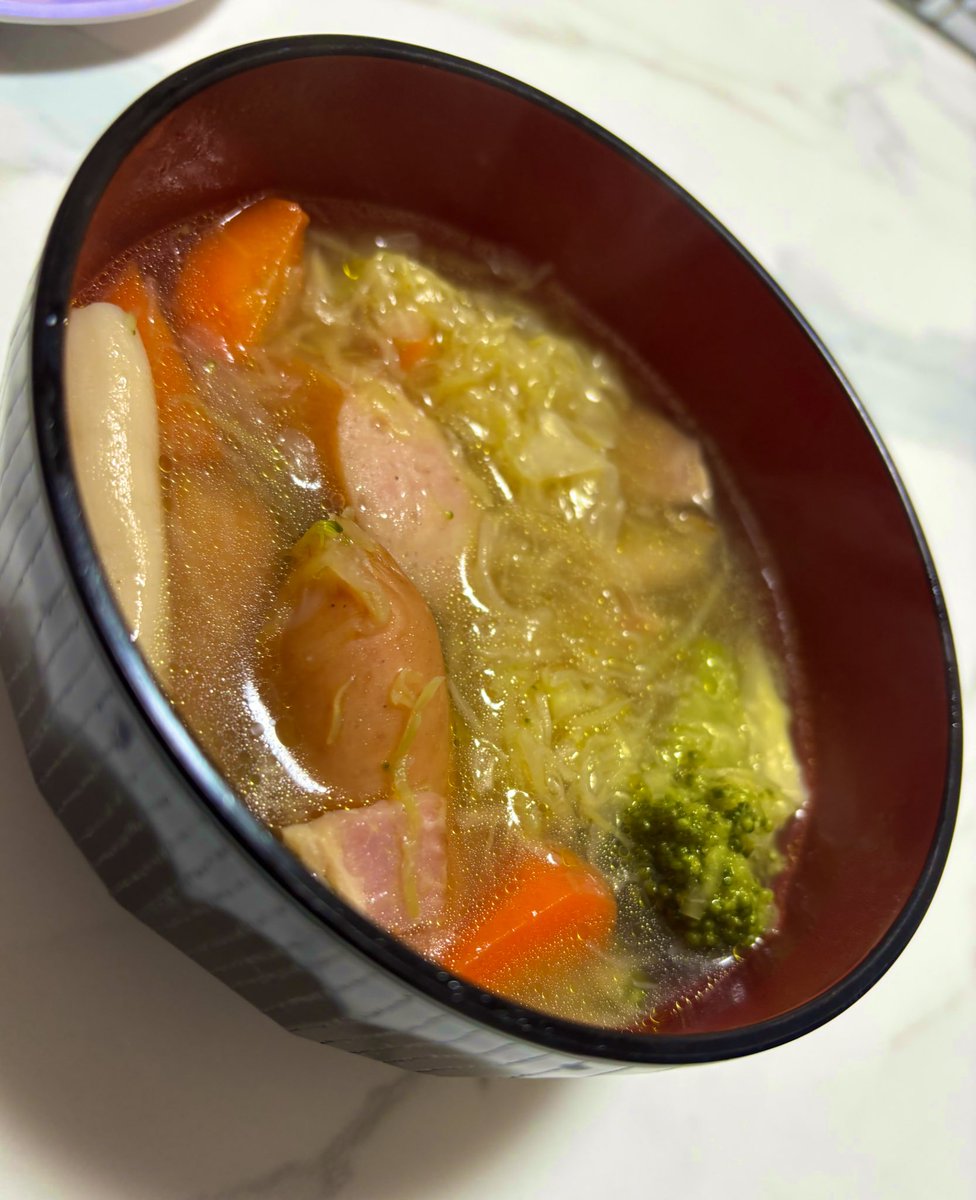 れ〰️な👾↝ tweet media