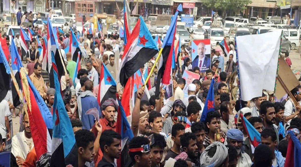 amelhajaj9952's tweet photo. Honestly, the protests in southern Yemen break my heart. People are demanding Saudi withdrawal from Hadramawt, raising their voices despite the suppression… #Yemen #Hadramawt https://t.co/6eUxUqMR4x