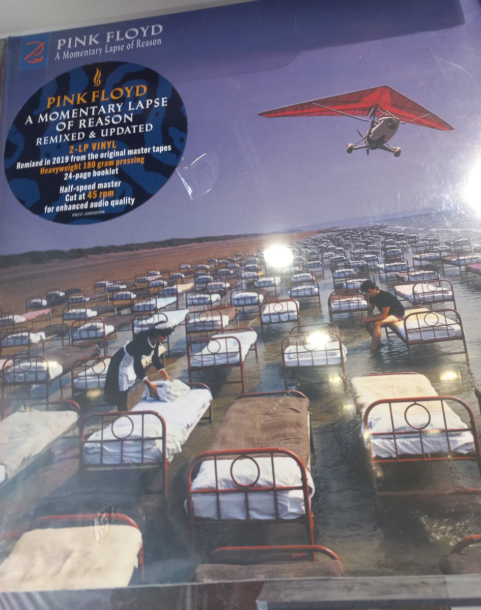 Fornaldarfræði tweet media