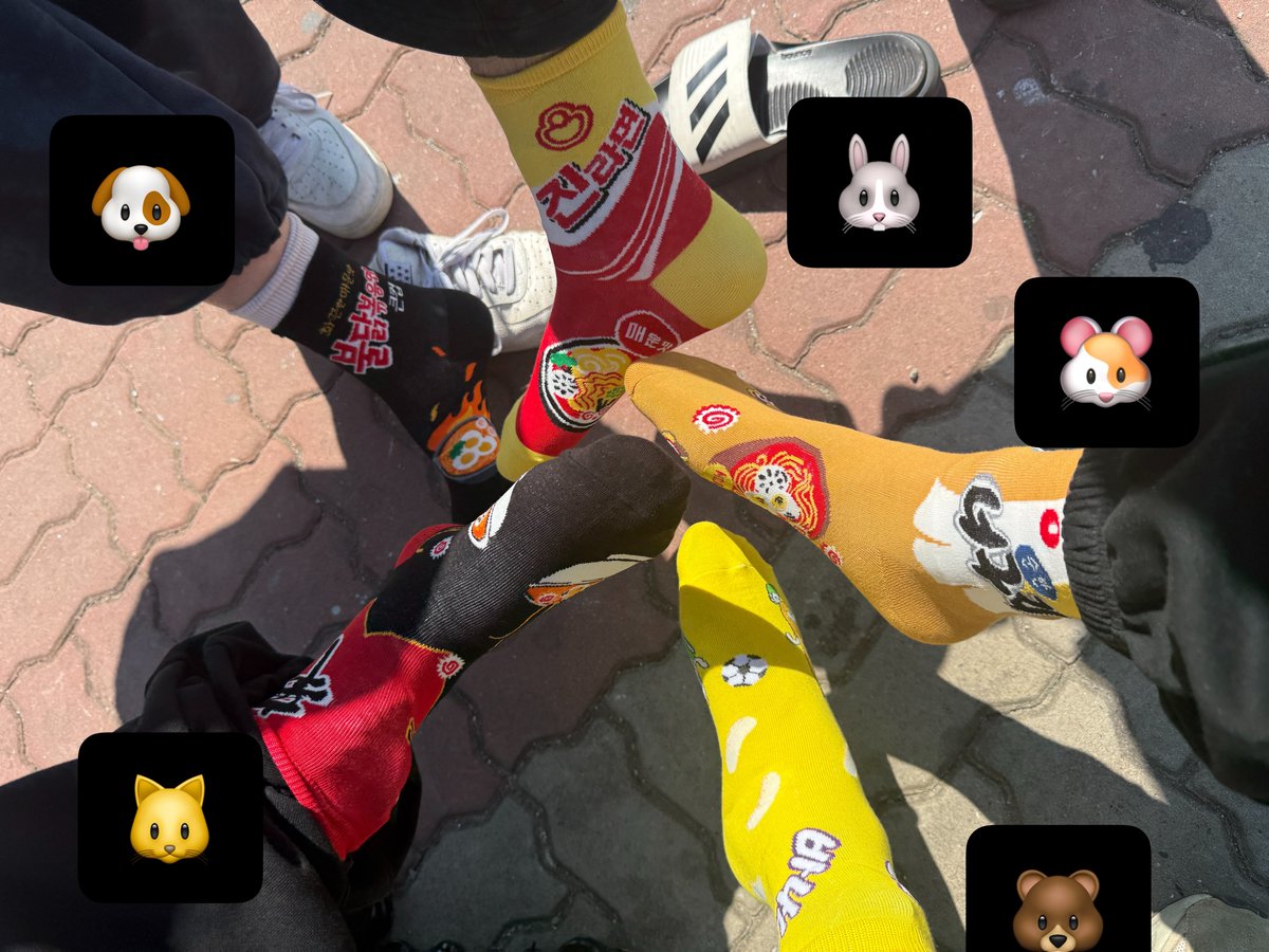 m_ ocha.ccino ☕️✨💫 tweet media