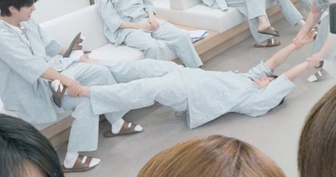 emi 🍮 lee know day !!! tweet media