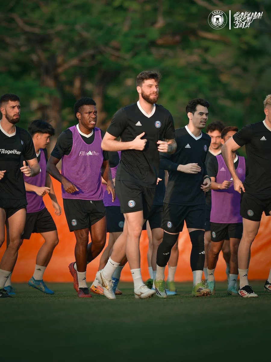 SabahFCofficial's tweet image. 📷 II Sabah FC training sessions today.

11 Apr | Selangor vs Sabah
✈️ MBPJ Stadium

#SabahFC #BangunlahBersatuSemua #SabahMajuJaya