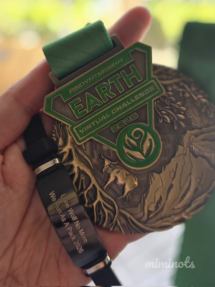 🍓 Mimi 🖤💛🍭☀️ tweet media