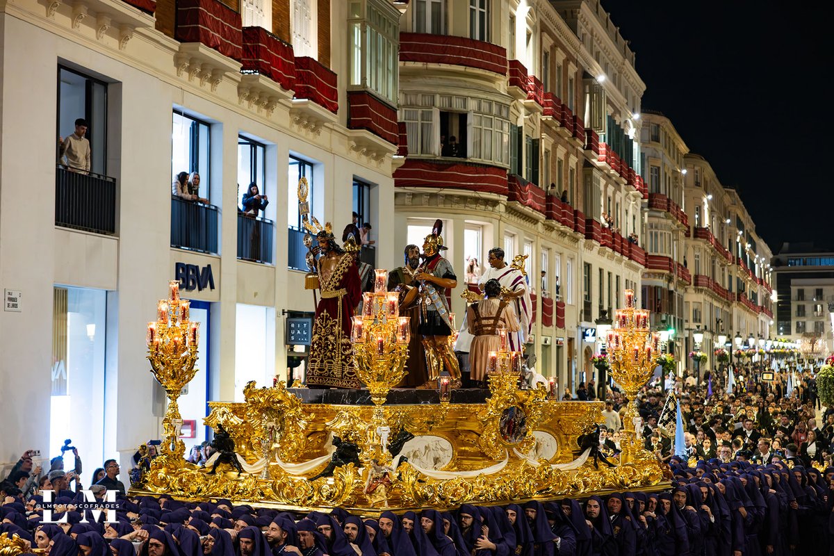 LMFotosCofrades tweet media